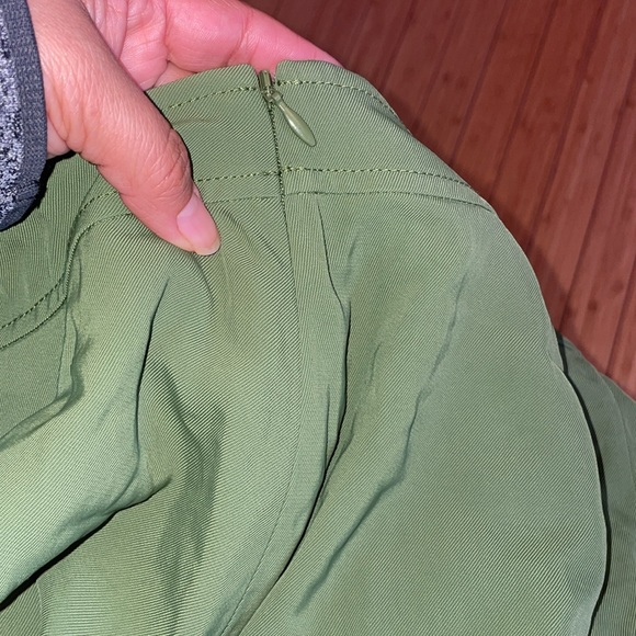 Everlane Japanese GoWeave Button Down Front Swing Skirt - Picture 8 of 11